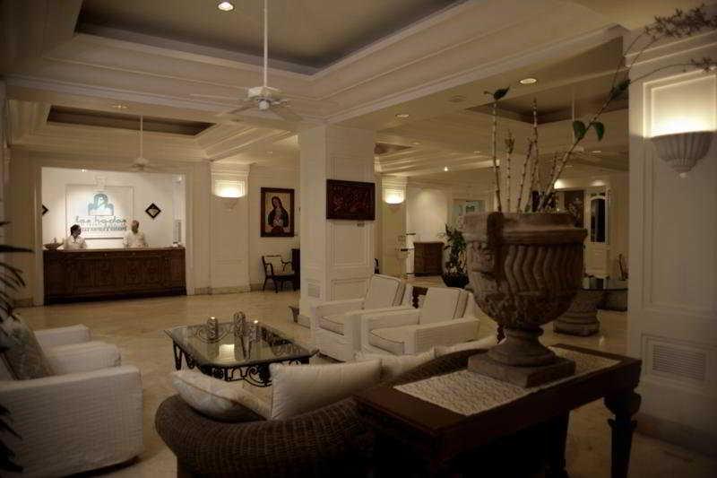 Las Hadas By Brisas Manzanillo Intérieur photo The lobby of the hotel