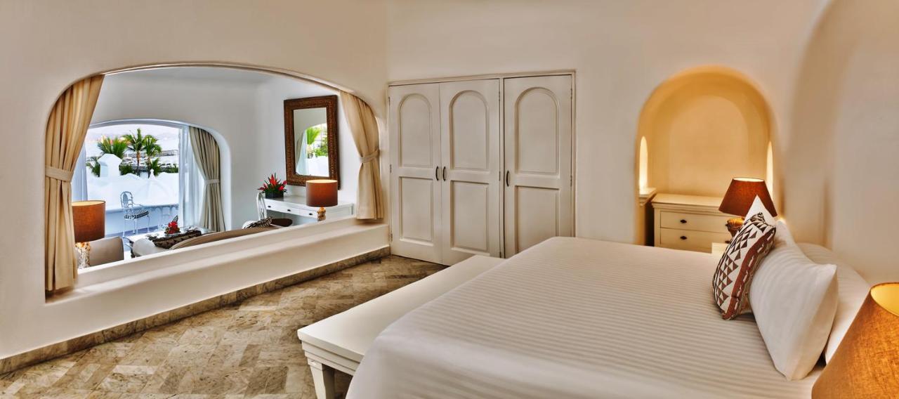 Las Hadas By Brisas Manzanillo Extérieur photo A bedroom at the resort